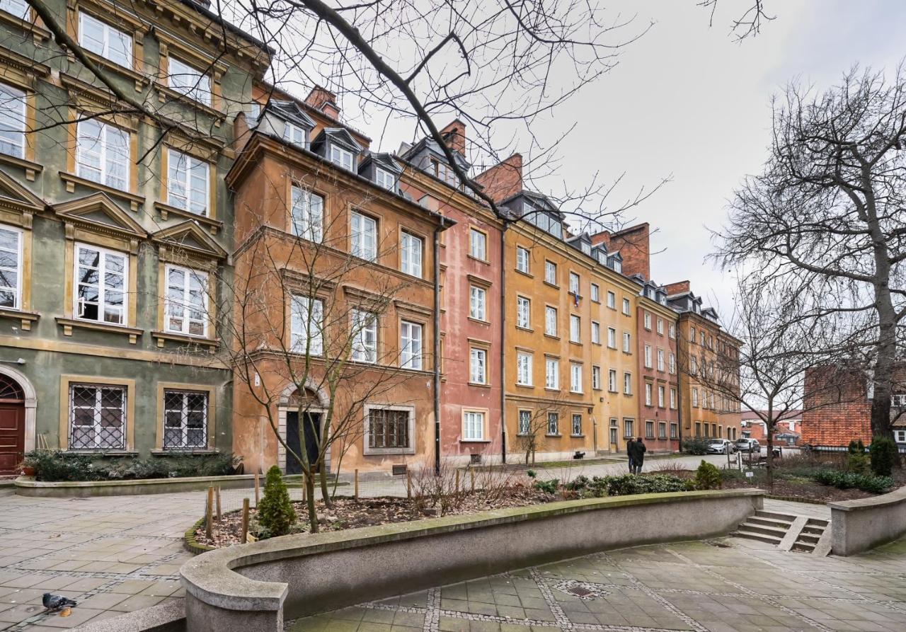 Old Town Basilisk Warschau